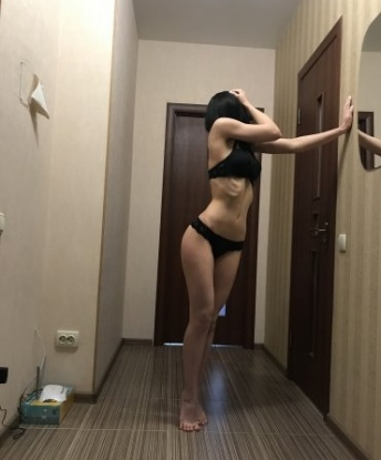 Жгучая красотка приглашает в гости и обещает незабываемый отдых. Со мной ты позабудешь обо всем на свете, кроме наслаждения. Не упустите шанс! 14703, 23 года